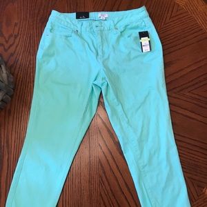 Crown & Ivy pants new with tag